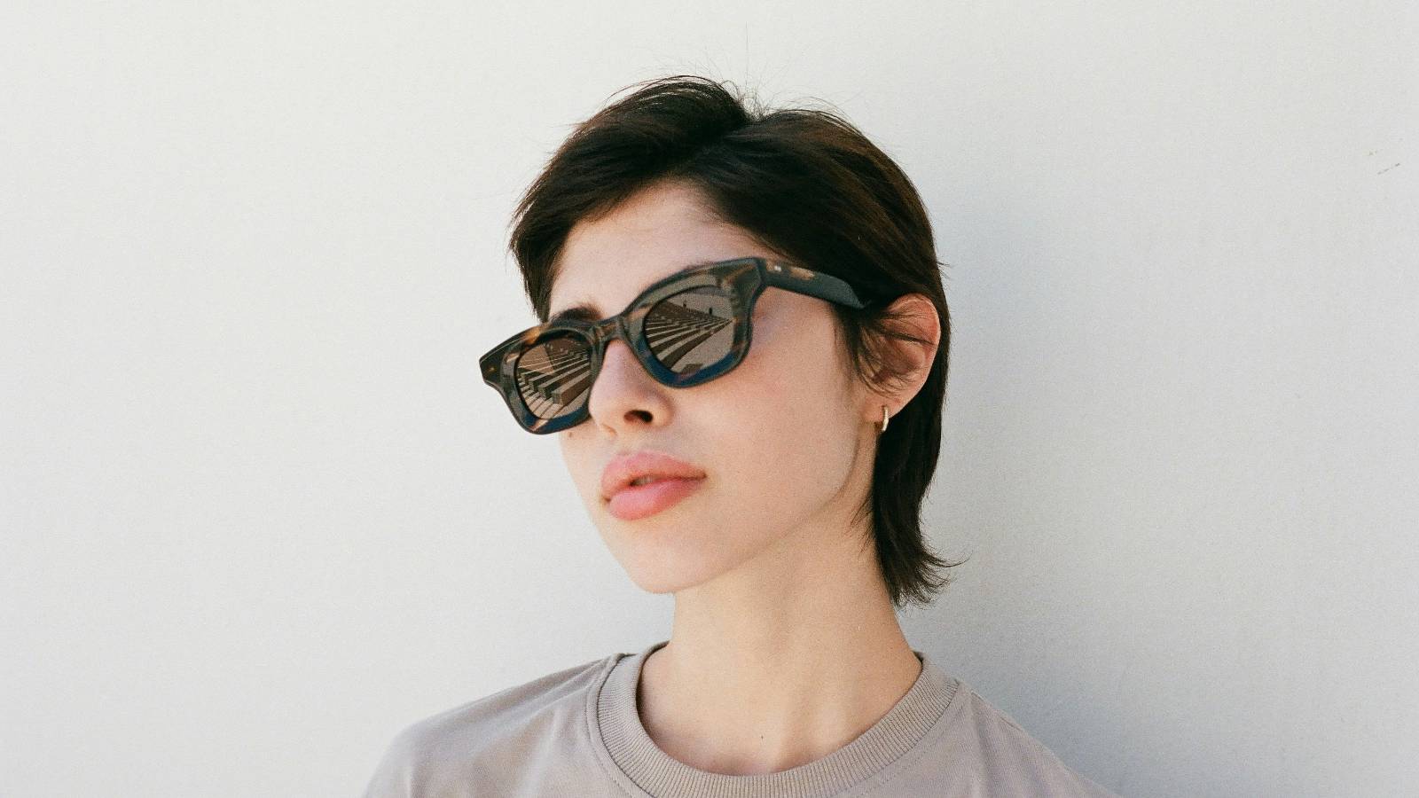 The Perfect Frame: Why Vintage Cat Eye Sunglasses Flatter Rounded Faces